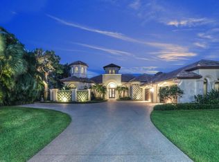 226 Commodore Dr, Jupiter, FL 33477