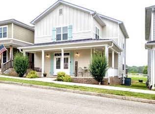 299 Augusta Ave, Pleasant View, TN 37146