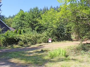 1645 Hillcrest Ave, Oceanside, OR 97134