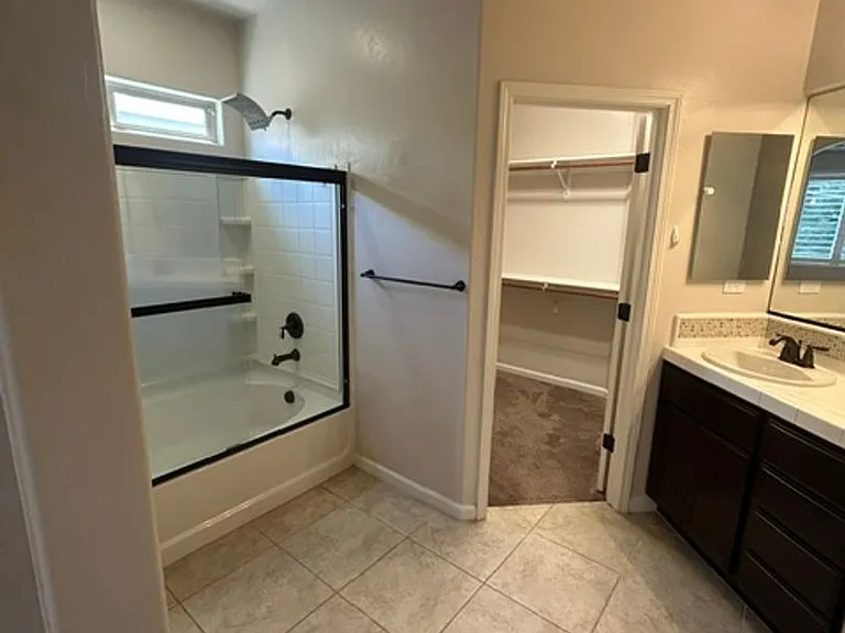 3605 W Delta Ave — Photo 6