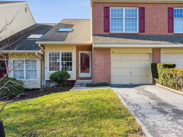 20 Cypress Ln, Downingtown, PA 19335