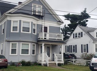 54 Rowe Ave FLOOR 2, Pawtucket, RI 02861