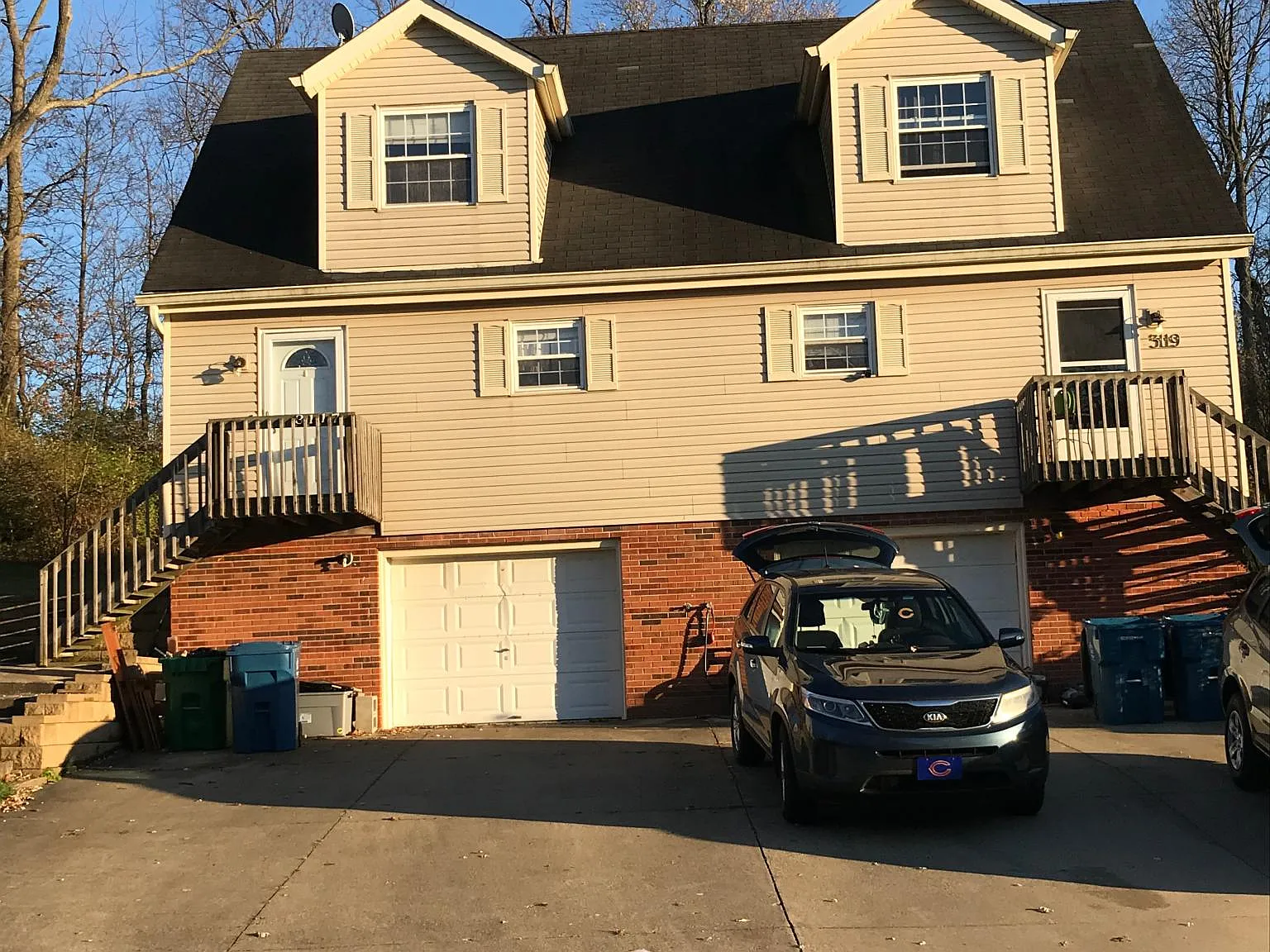 3119 Churchill Ave — Photo 4