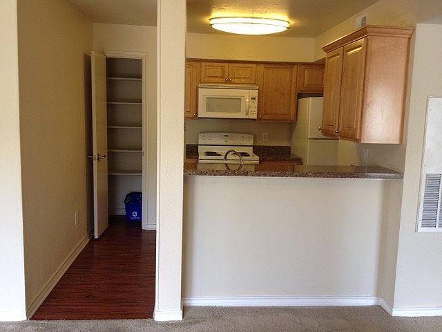 Gourmet Kitchen