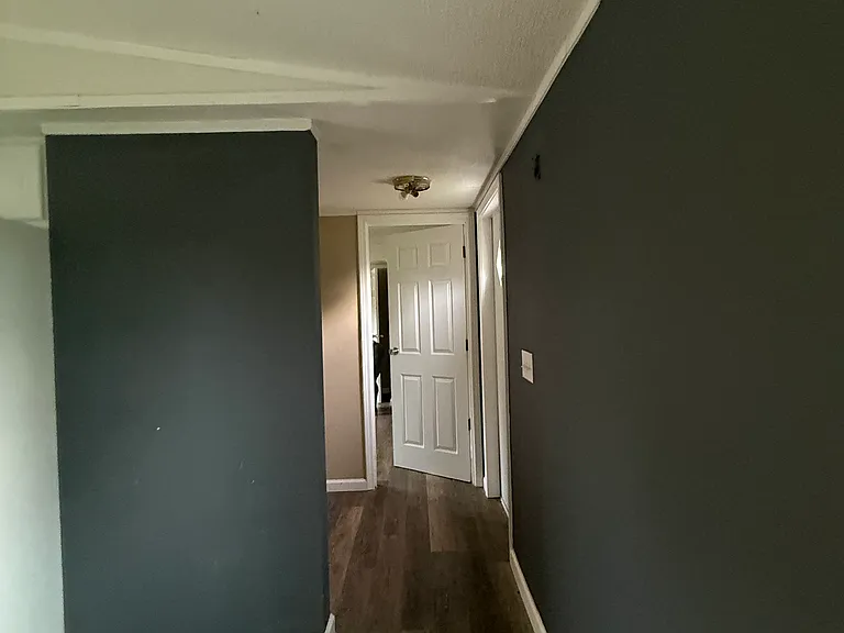 120 Carmel Ln — Photo 1