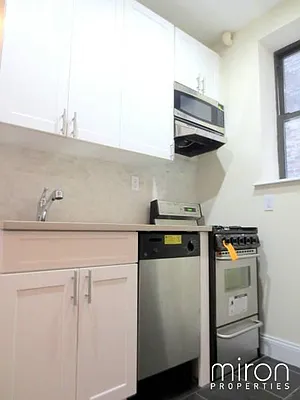 Rented by Miron Properties | media 38