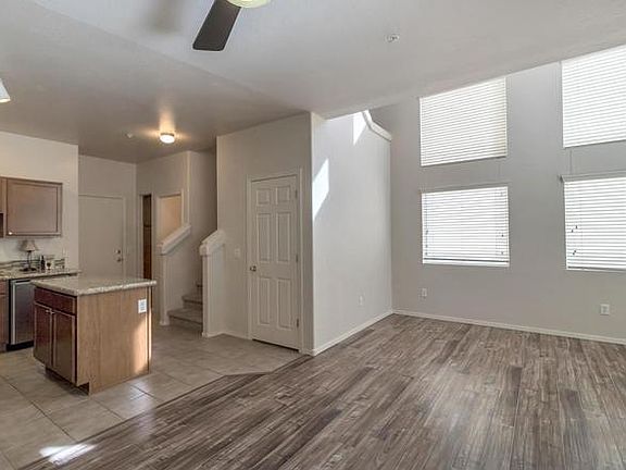 3rd image of 1718 W Colter St Unit 189