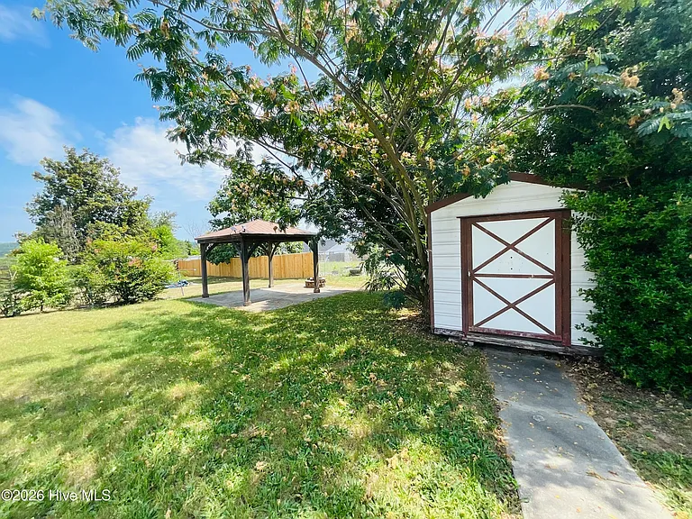 2214 Pepperidge Dr — Photo 27