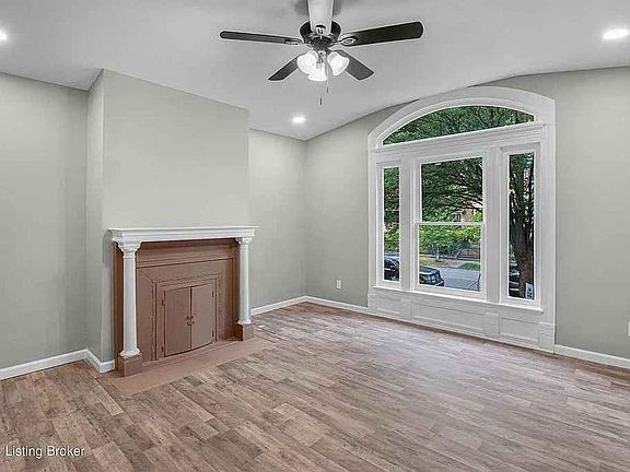 3rd image of 1411 S Brook St #1