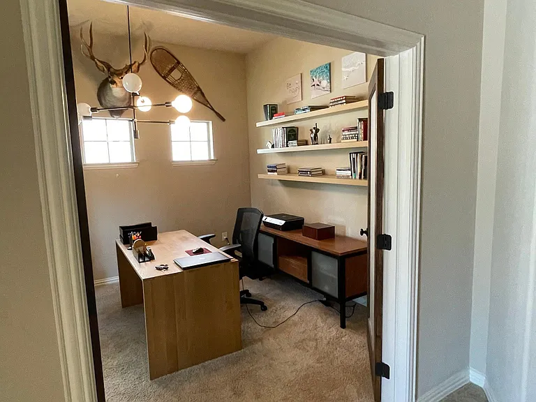 2625 Frances Ln — Photo 15