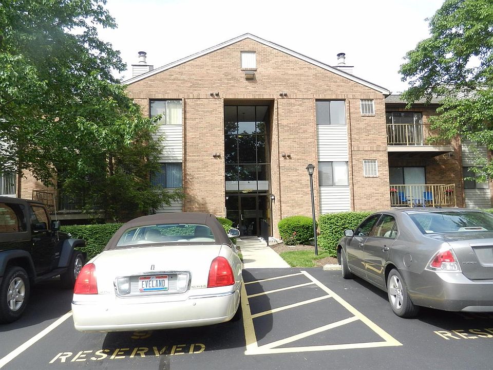 1st image of 5987-11 Meadowcreek Dr #5987