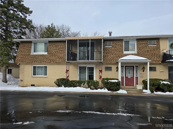 1112 Indian Church Rd APT 30, Buffalo, NY 14224