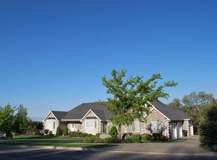 1943 N North Compton Rd, Farmington, UT 84025