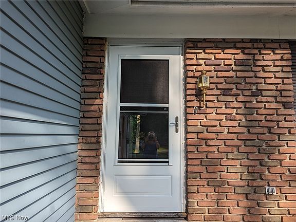 2nd image of 11909 Eastwood Dr