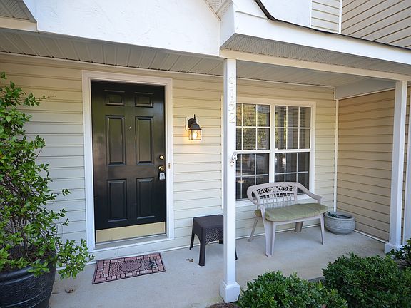 2nd image of 9152 Exbury Ct