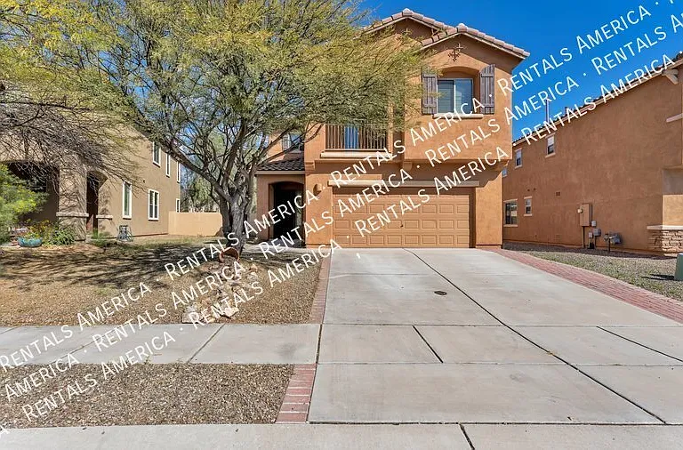 56 W Camino Fuste — Photo 2
