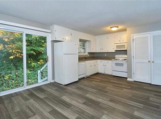 1236 Fenimore St, Winston Salem, NC 27103