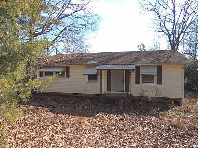 1st image of 107 Francis Ct