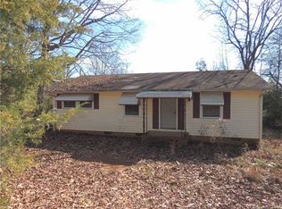 107 Francis Ct, Gastonia, NC 28056