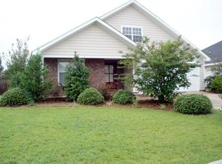 1 Whitestone Ct, Hattiesburg, MS 39402