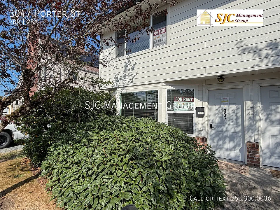 3047 Porter St