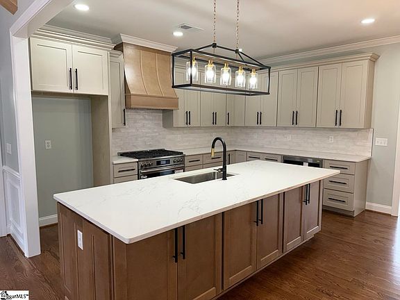 2nd image of 129 Karla Ct