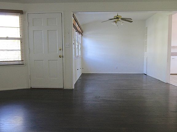 2nd image of 900 Alandele Ave