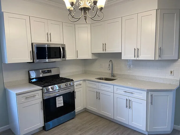 8 Mallard Ave #3 — Photo 4