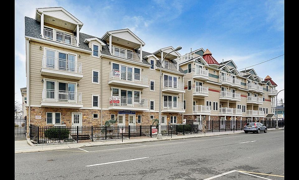Pleasant View Condos