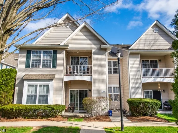 366 Cambridge Dr, Butler Boro, NJ 07405