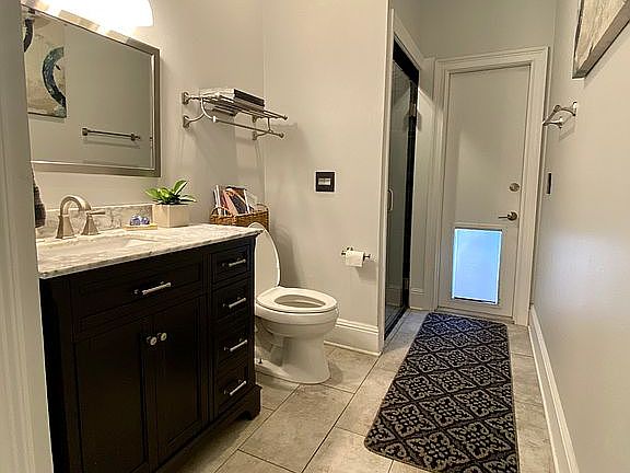 2nd image of 527 Bird Song Ct
