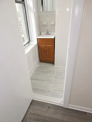 Bathroom, photo 2