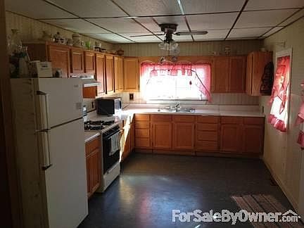 4th image of 5524 Kinder Ave