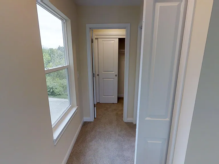 1323 Sleepy Hollow Rd #4 — Photo 9
