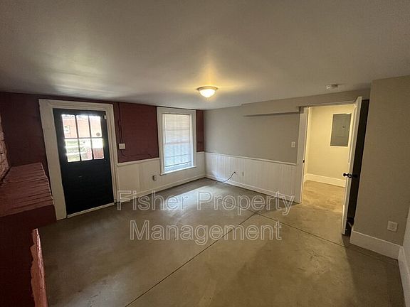 5th image of 2308 Venable St #B