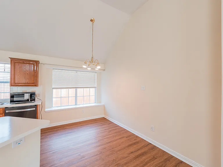 4609 Gardenia Way — Photo 14