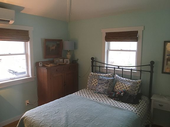 3rd image of 1183 Cherry Dr