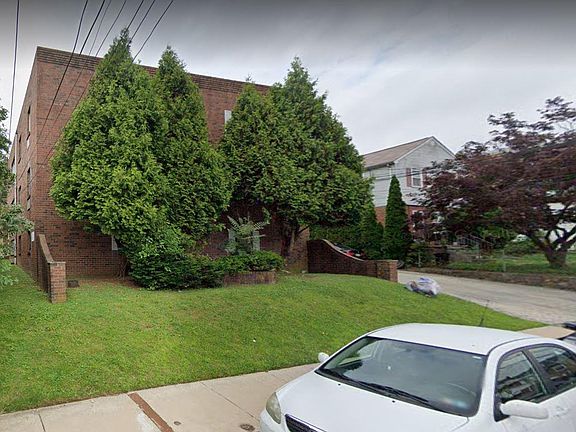 2nd image of 120 Saint Charles St APT 3