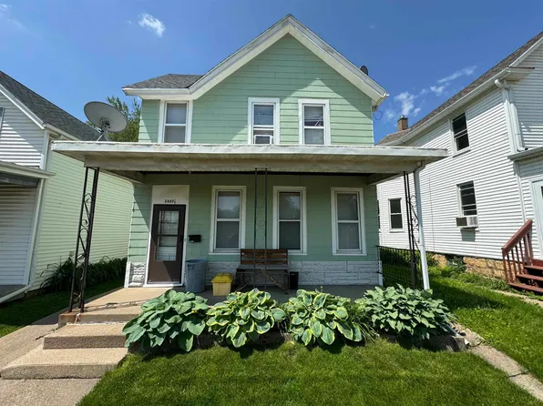 2457 Jackson St, Dubuque, IA 52001
