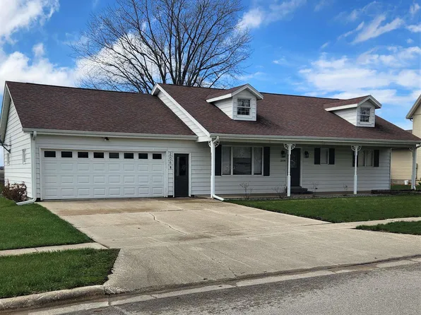 206 5th St, Whittemore, IA 50598