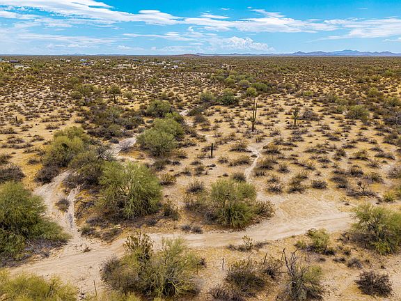 2nd image of 10659 N WILDWOOD Road #-