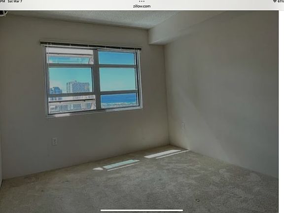 5th image of 801 South Streets