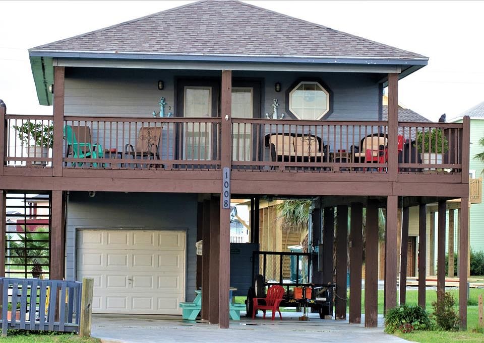 1st image of 1008 S Stingaree Dr