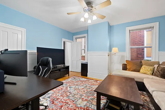 515 Boissevain Ave — Photo 15