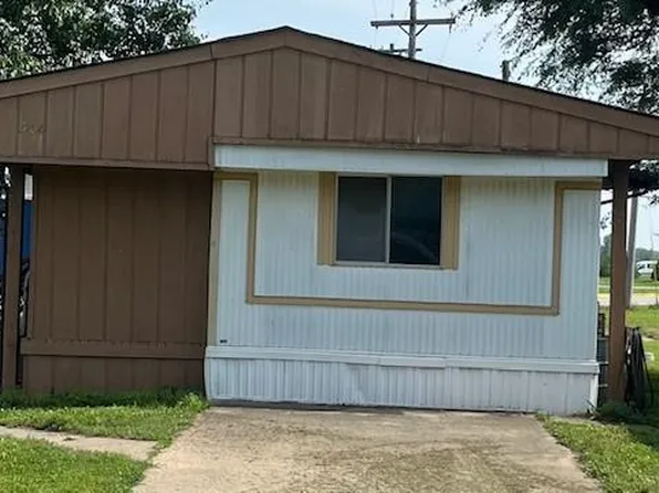 304 Libel St, Elwood, KS 66024
