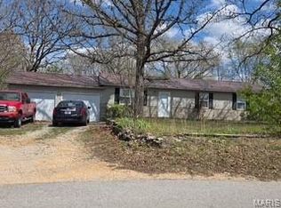 22040 Harlan Ln, Saint Robert, MO 65584