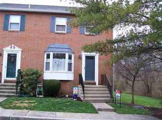 14 Fairfax Vlg, Harrisburg, PA 17112
