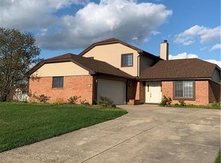2326 N Knoll Dr, Dayton, OH 45431