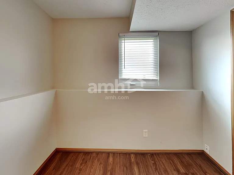 1268 Eds Pl — Photo 18