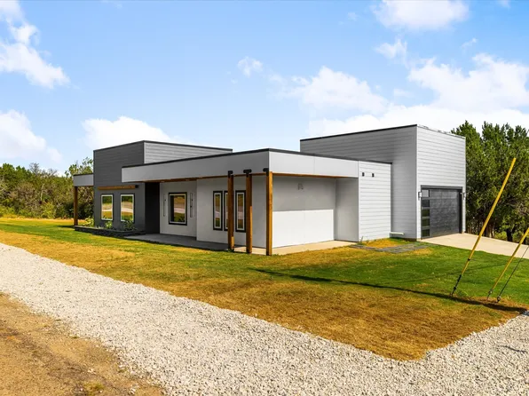 3501 Sleepy Water Rd, Granbury, TX 76048